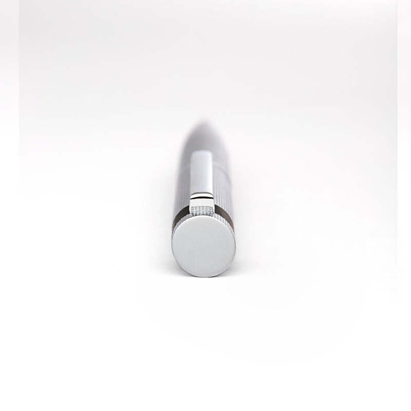 Caneta Esferográfica Loop Diamond Chrome - Mercado de Luxo - O Maior E-Commerce de Bens, Produtos e Serviços de Luxo do Brasil.