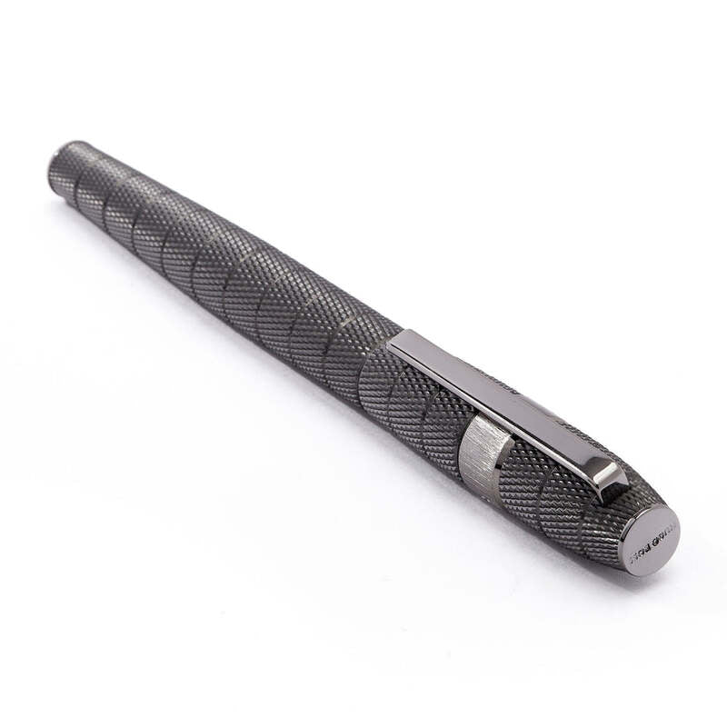 Caneta Tinteiro Quantum Gun - Mercado de Luxo - O Maior E-Commerce de Bens, Produtos e Serviços de Luxo do Brasil.