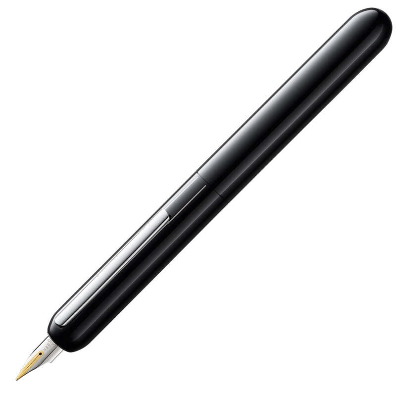 Caneta Tinteiro Dialog Pianoblack Ouro 14k 074