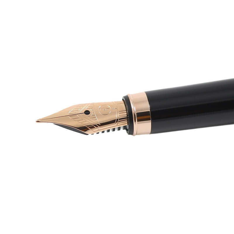 Caneta Tinteiro Design 01 Rosé Thread Guilloche - Mercado de Luxo - O Maior E-Commerce de Bens, Produtos e Serviços de Luxo do Brasil.