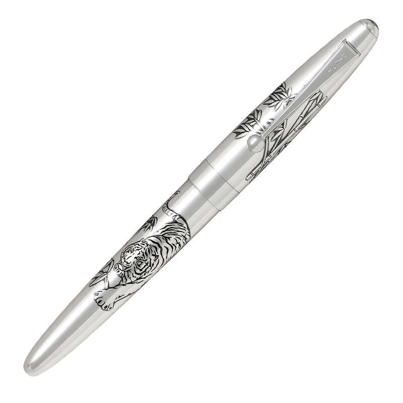 Caneta Tinteiro Silver Tiger - Mercado de Luxo - O Maior E-Commerce de Bens, Produtos e Serviços de Luxo do Brasil.