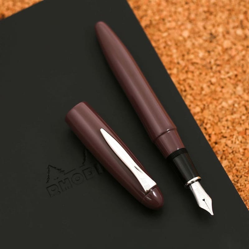 Caneta Tinteiro Izumo Iro Urushi - Budou Nezu Ouro 18k - Mercado de Luxo - O Maior E-Commerce de Bens, Produtos e Serviços de Luxo do Brasil.