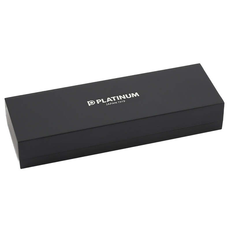 Caneta Tinteiro Procyon Luster Maki-e Cranes over Moon - Mercado de Luxo - O Maior E-Commerce de Bens, Produtos e Serviços de Luxo do Brasil.