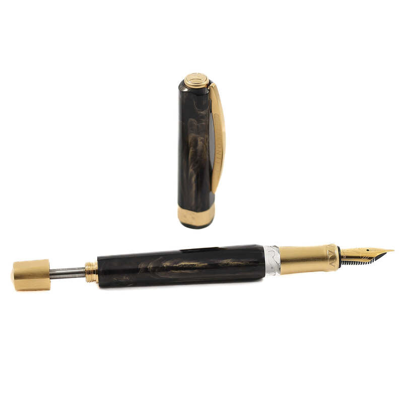 Caneta Tinteiro Opera Gold - Mercado de Luxo - O Maior E-Commerce de Bens, Produtos e Serviços de Luxo do Brasil.