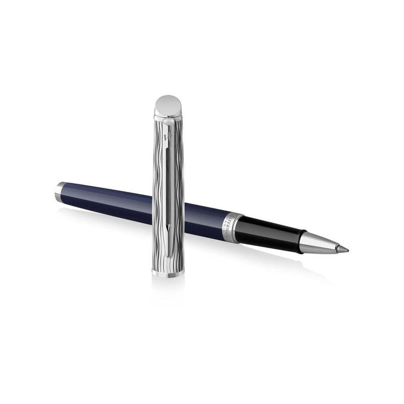 Caneta RollerBall L'essence du Bleu Hémisphère Deluxe C.C. - Mercado de Luxo - O Maior E-Commerce de Bens, Produtos e Serviços de Luxo do Brasil.