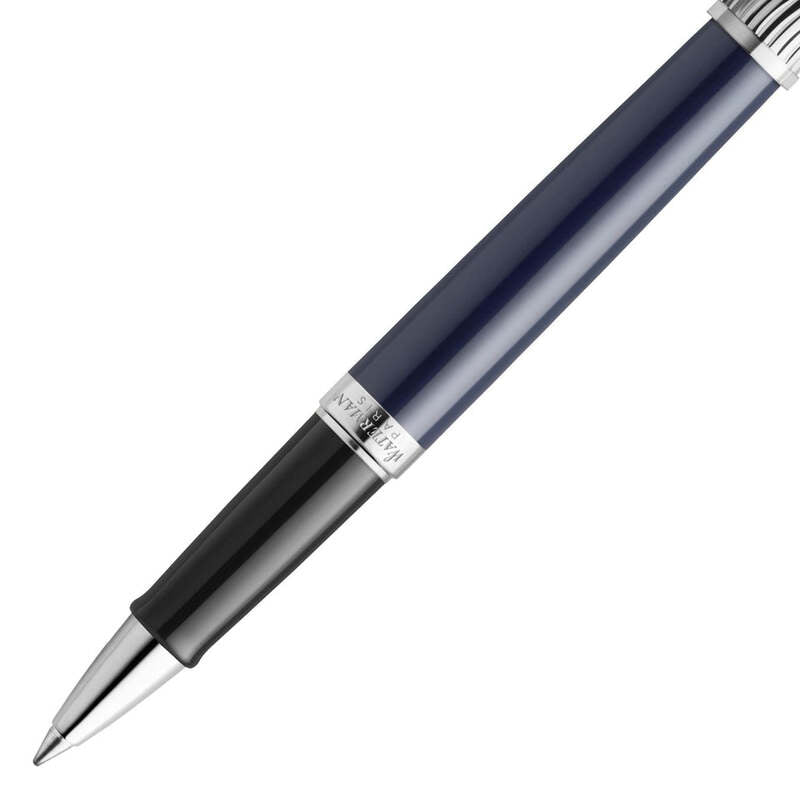 Caneta RollerBall L'essence du Bleu Hémisphère Deluxe C.C. - Mercado de Luxo - O Maior E-Commerce de Bens, Produtos e Serviços de Luxo do Brasil.