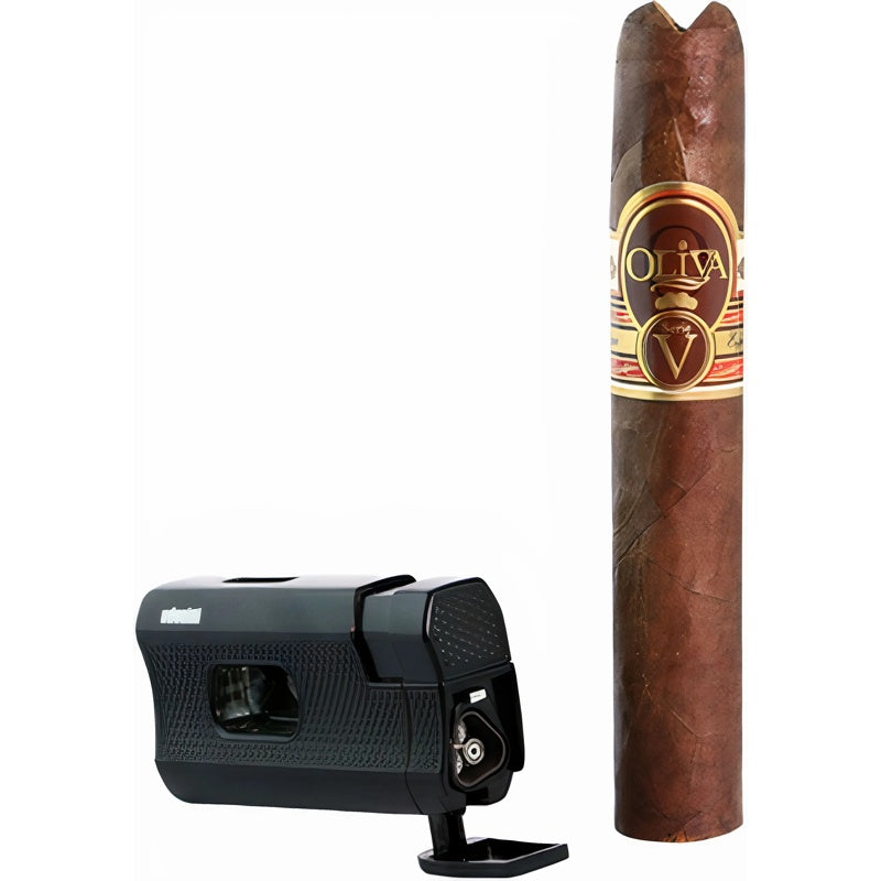 Isqueiro Triple Jet V-Cut Preto - Mercado de Luxo - O Maior E-Commerce de Bens, Produtos e Serviços de Luxo do Brasil.
