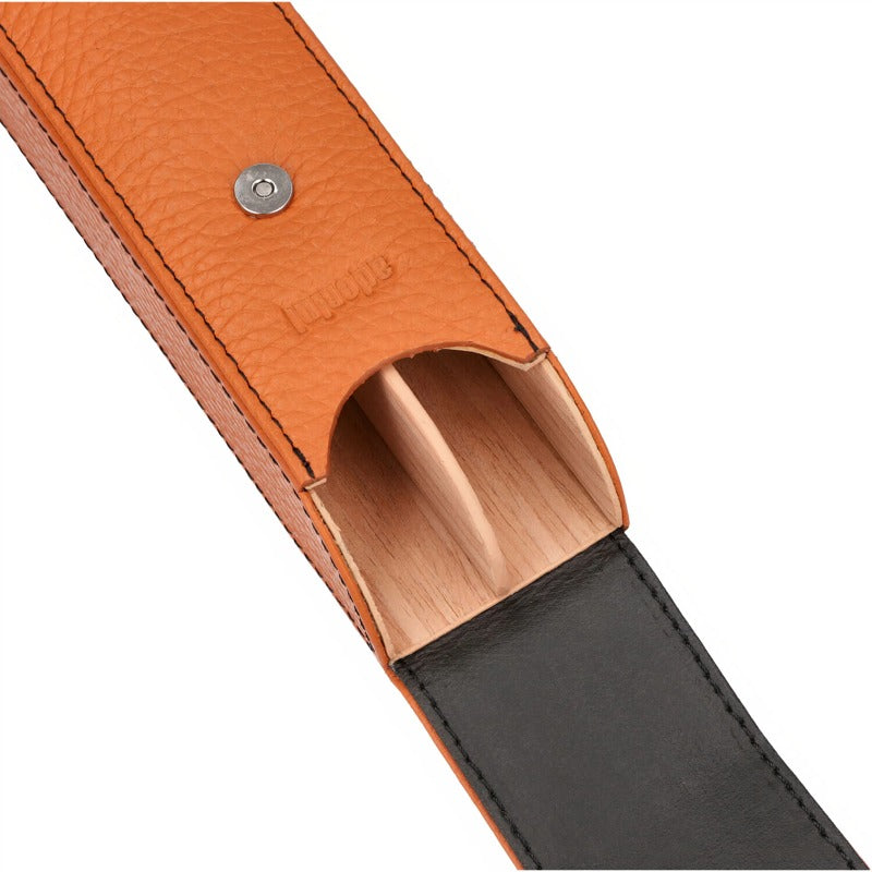 Caixa de bolso de charutos laranja com fio preto - Mercado de Luxo - O Maior E-Commerce de Bens, Produtos e Serviços de Luxo do Brasil.