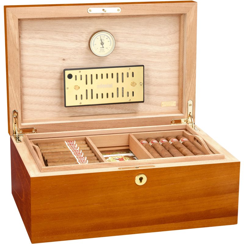 Umidor Cedro Deluxe Adorini preto tamanho grande - Mercado de Luxo - O Maior E-Commerce de Bens, Produtos e Serviços de Luxo do Brasil.