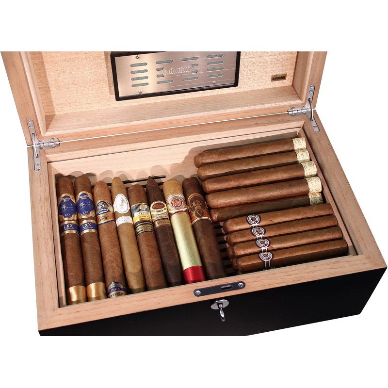 Umidor Black Basic L - Mercado de Luxo - O Maior E-Commerce de Bens, Produtos e Serviços de Luxo do Brasil.