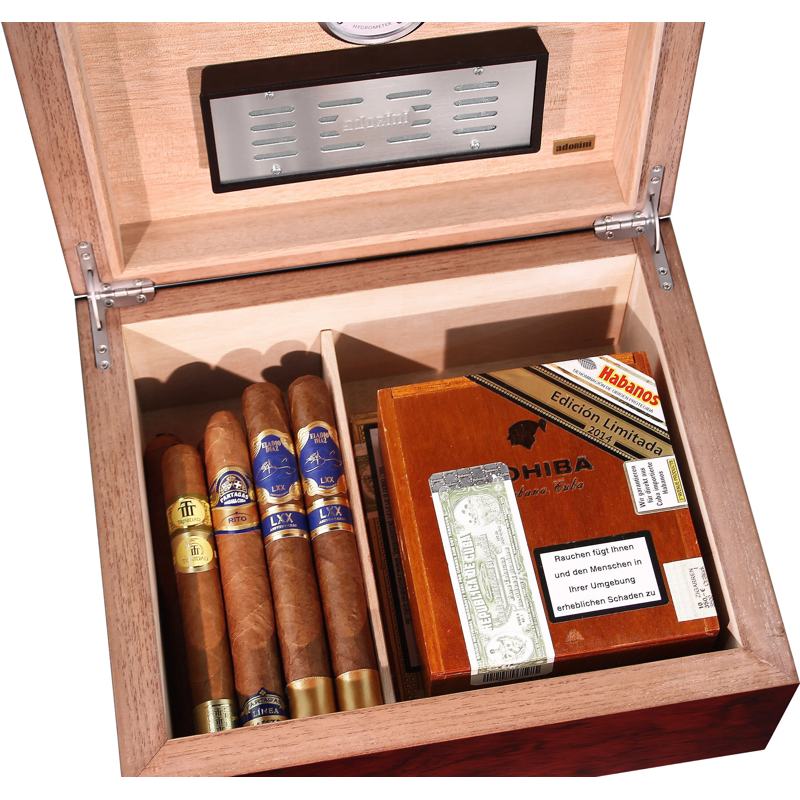 Umidor Triest Basic M - Mercado de Luxo - O Maior E-Commerce de Bens, Produtos e Serviços de Luxo do Brasil.