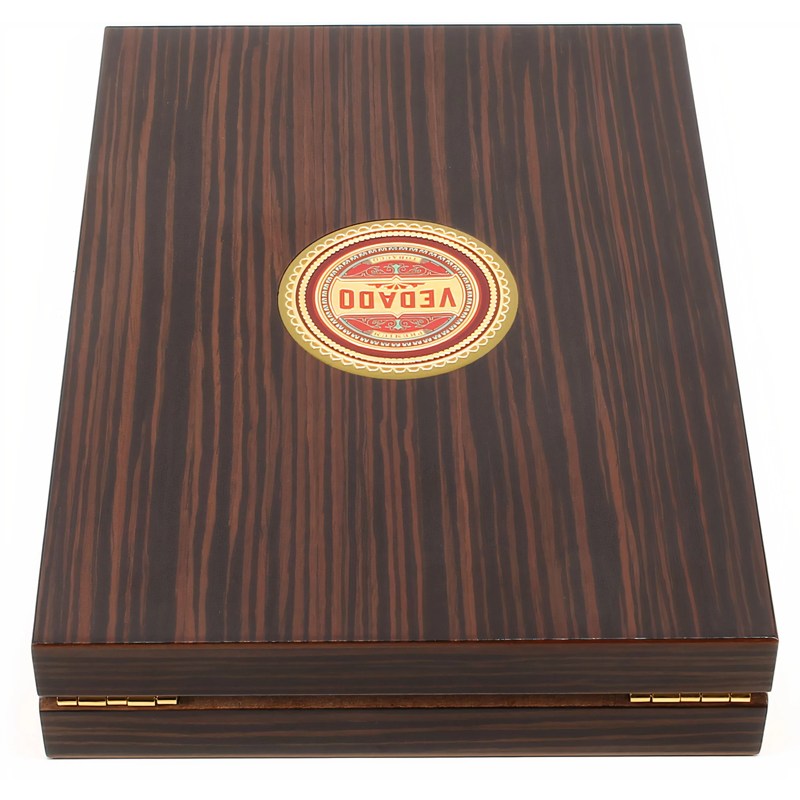 Umidor para viagem Vedado Ebony - Mercado de Luxo - O Maior E-Commerce de Bens, Produtos e Serviços de Luxo do Brasil.