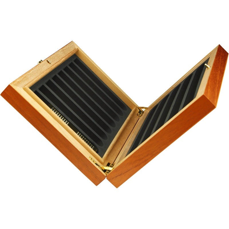 Umidificador de viagem Cedro - Mercado de Luxo - O Maior E-Commerce de Bens, Produtos e Serviços de Luxo do Brasil.