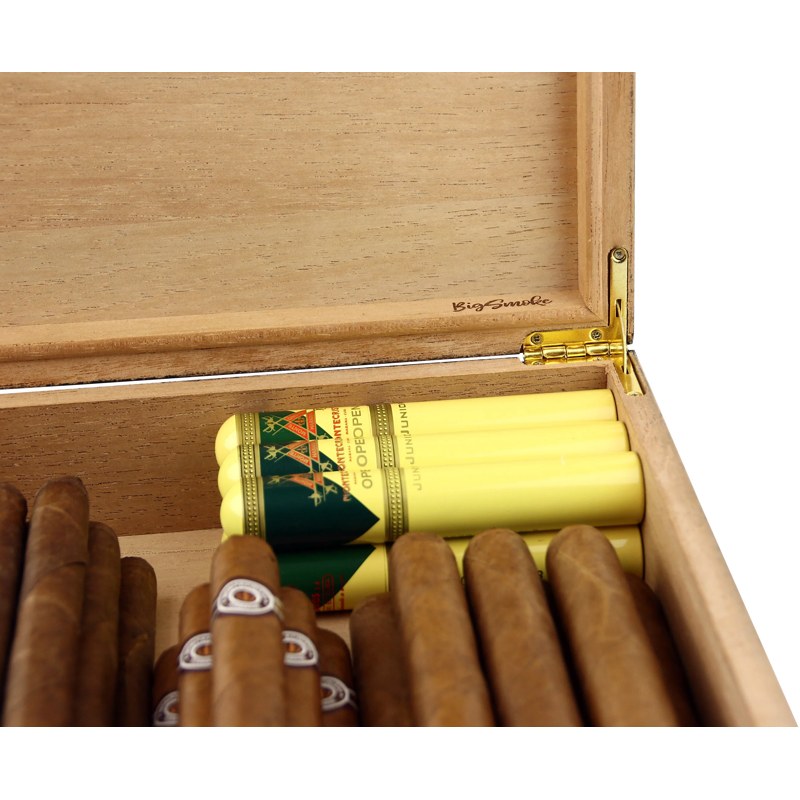 Conjunto para umidificadores preto - Mercado de Luxo - O Maior E-Commerce de Bens, Produtos e Serviços de Luxo do Brasil.