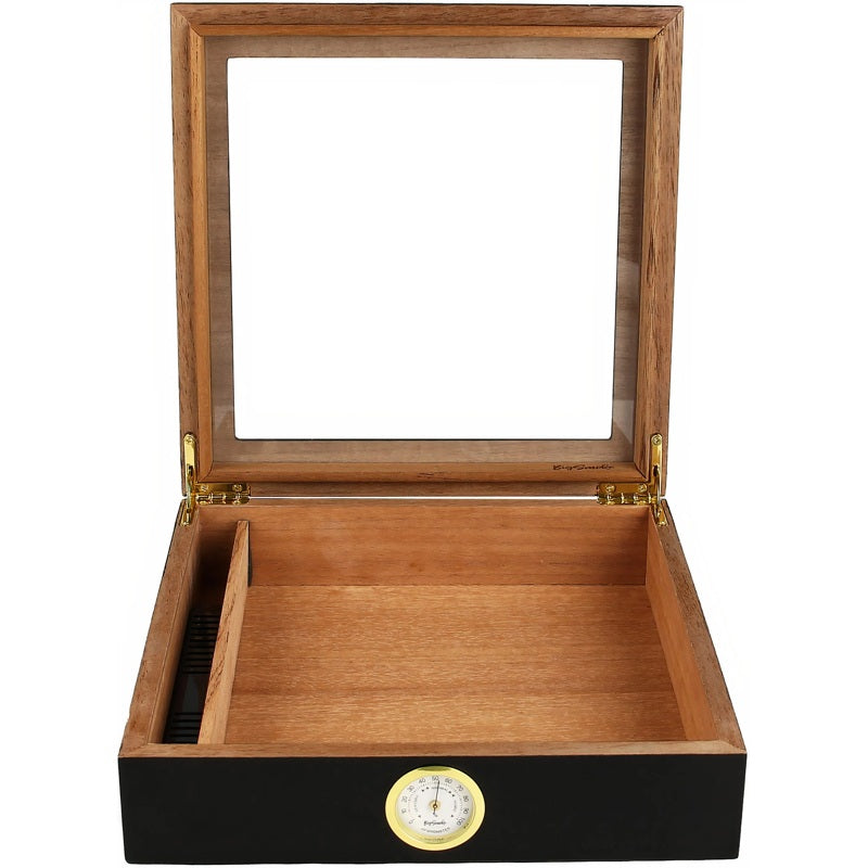 Umidor preto com tampa de vidro - Mercado de Luxo - O Maior E-Commerce de Bens, Produtos e Serviços de Luxo do Brasil.