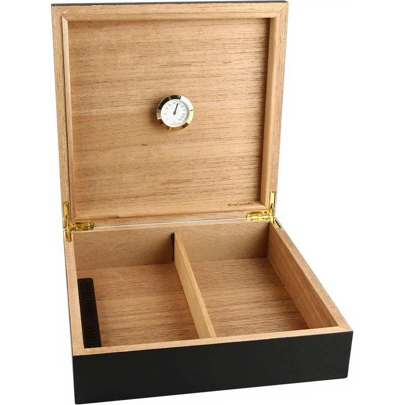 Umidor preto - Mercado de Luxo - O Maior E-Commerce de Bens, Produtos e Serviços de Luxo do Brasil.