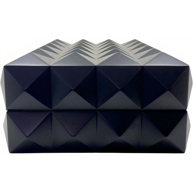 Umidor Quasar Black 40-45 Cigars - Mercado de Luxo - O Maior E-Commerce de Bens, Produtos e Serviços de Luxo do Brasil.