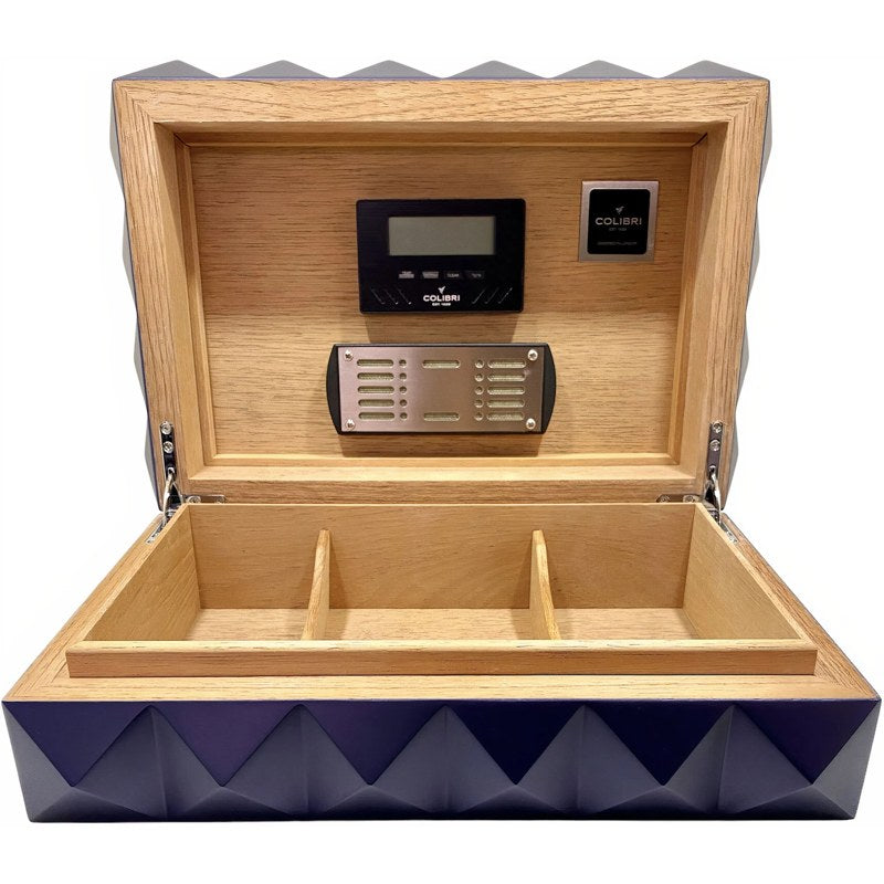 Umidor Quasar blue 40-45 cigars - Mercado de Luxo - O Maior E-Commerce de Bens, Produtos e Serviços de Luxo do Brasil.