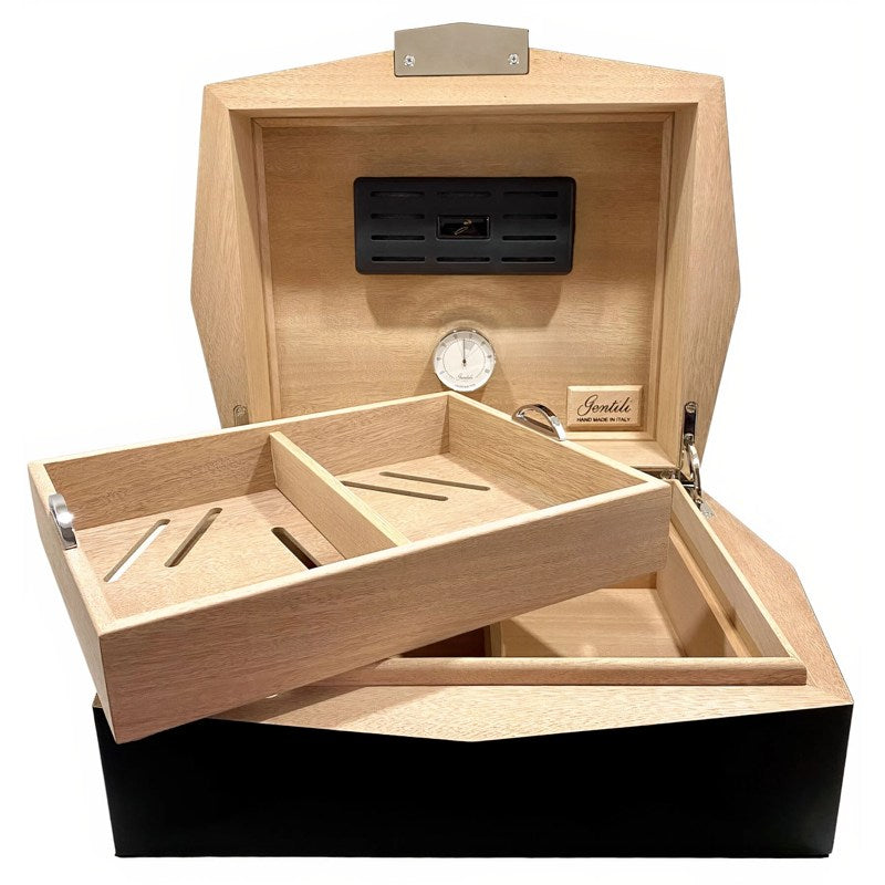 Umidor Prisma "Cigars" Black - Mercado de Luxo - O Maior E-Commerce de Bens, Produtos e Serviços de Luxo do Brasil.