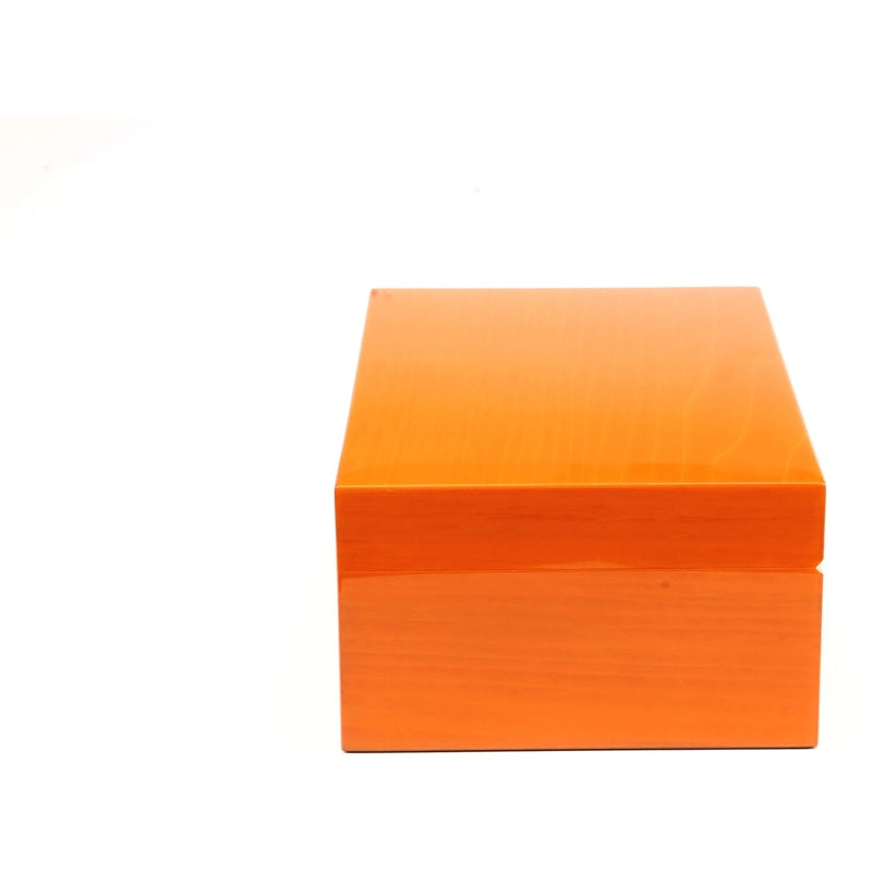 Umidificador Laranja 30 Charutos - Mercado de Luxo - O Maior E-Commerce de Bens, Produtos e Serviços de Luxo do Brasil.