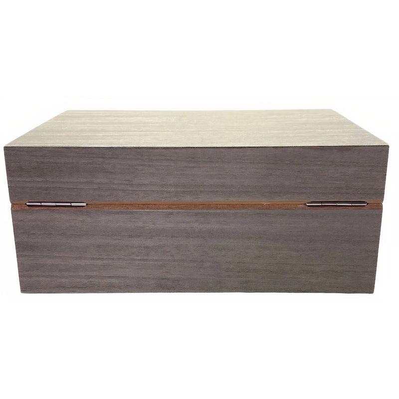 Umidor Grey 20 charutos - Mercado de Luxo - O Maior E-Commerce de Bens, Produtos e Serviços de Luxo do Brasil.