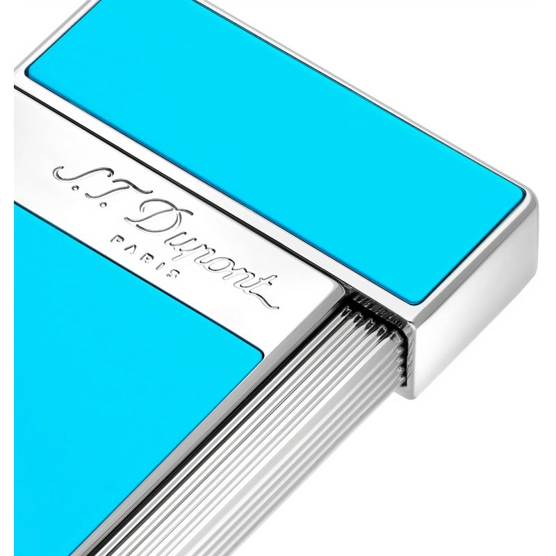Isqueiro Slimmy Lighter Azul Claro Lacado Cromado 028007 - Mercado de Luxo - O Maior E-Commerce de Bens, Produtos e Serviços de Luxo do Brasil.