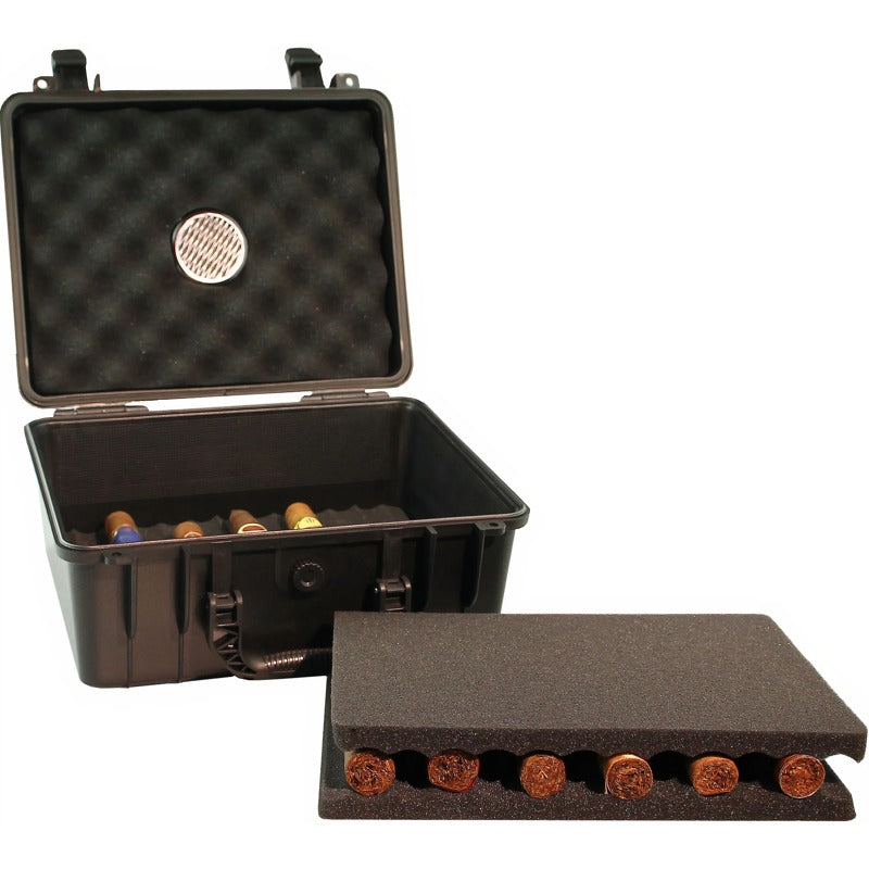 Umidor de Viagem para 40 Charutos com Esponja Umidificadora - Mercado de Luxo - O Maior E-Commerce de Bens, Produtos e Serviços de Luxo do Brasil.