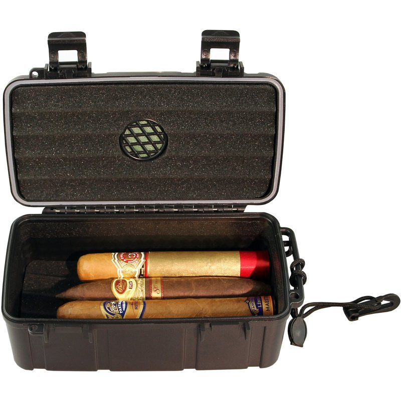 Umidor de viagem para 10 charutos com esponja umidificadora - Mercado de Luxo - O Maior E-Commerce de Bens, Produtos e Serviços de Luxo do Brasil.