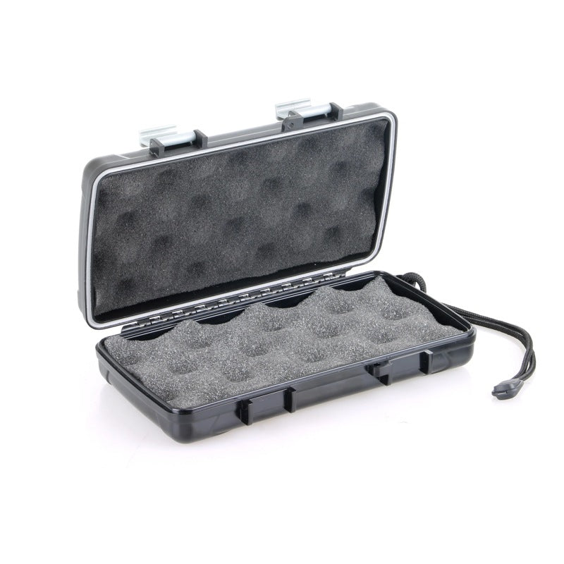 Umidor para viagem em plástico para 5 charutos - Mercado de Luxo - O Maior E-Commerce de Bens, Produtos e Serviços de Luxo do Brasil.