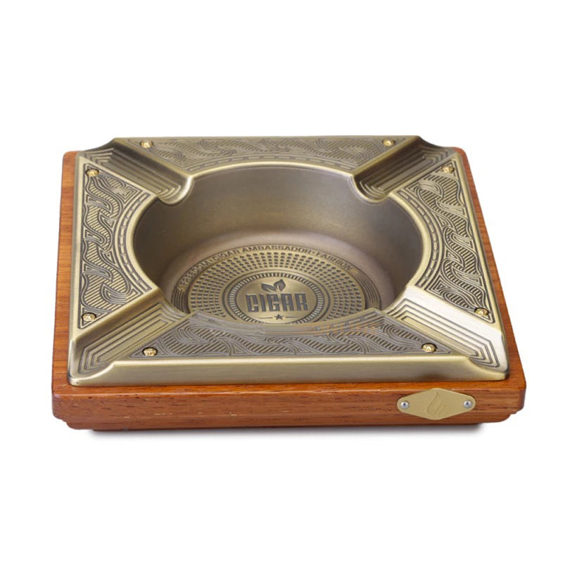 Cinzeiro de Metal Premium Four Signature JF-2001 - Ouro Velho - Mercado de Luxo - O Maior E-Commerce de Bens, Produtos e Serviços de Luxo do Brasil.