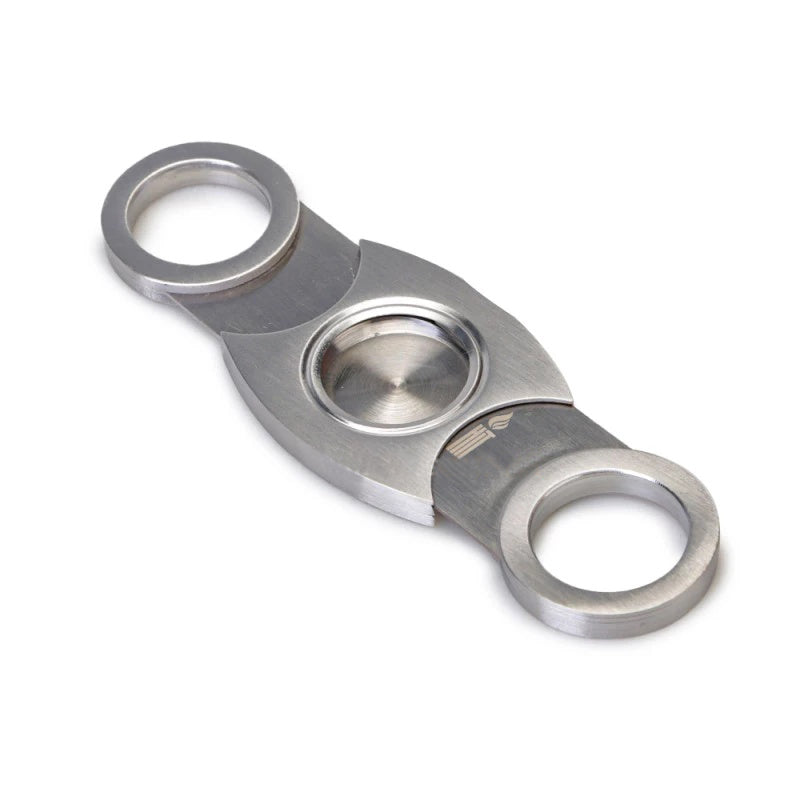 Cortador de Charutos 007 de Metal - Cromado - Mercado de Luxo - O Maior E-Commerce de Bens, Produtos e Serviços de Luxo do Brasil.