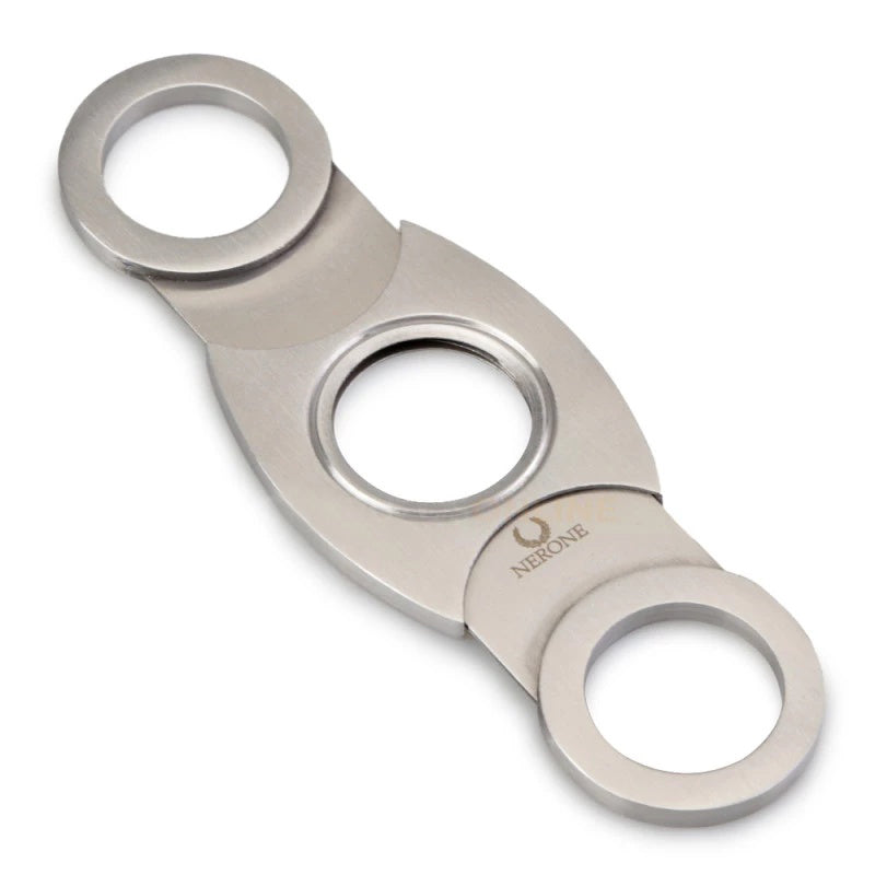 Cortador de Charutos Curved - Prata - Mercado de Luxo - O Maior E-Commerce de Bens, Produtos e Serviços de Luxo do Brasil.