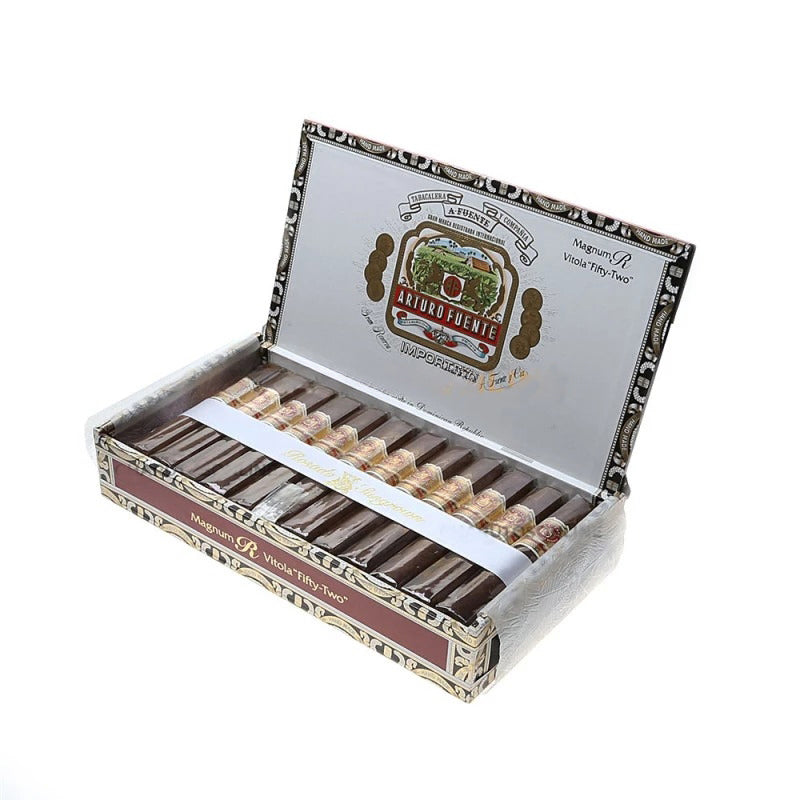 Charuto Rosado Magnum R52 - Caixa com 25 - Mercado de Luxo - O Maior E-Commerce de Bens, Produtos e Serviços de Luxo do Brasil.