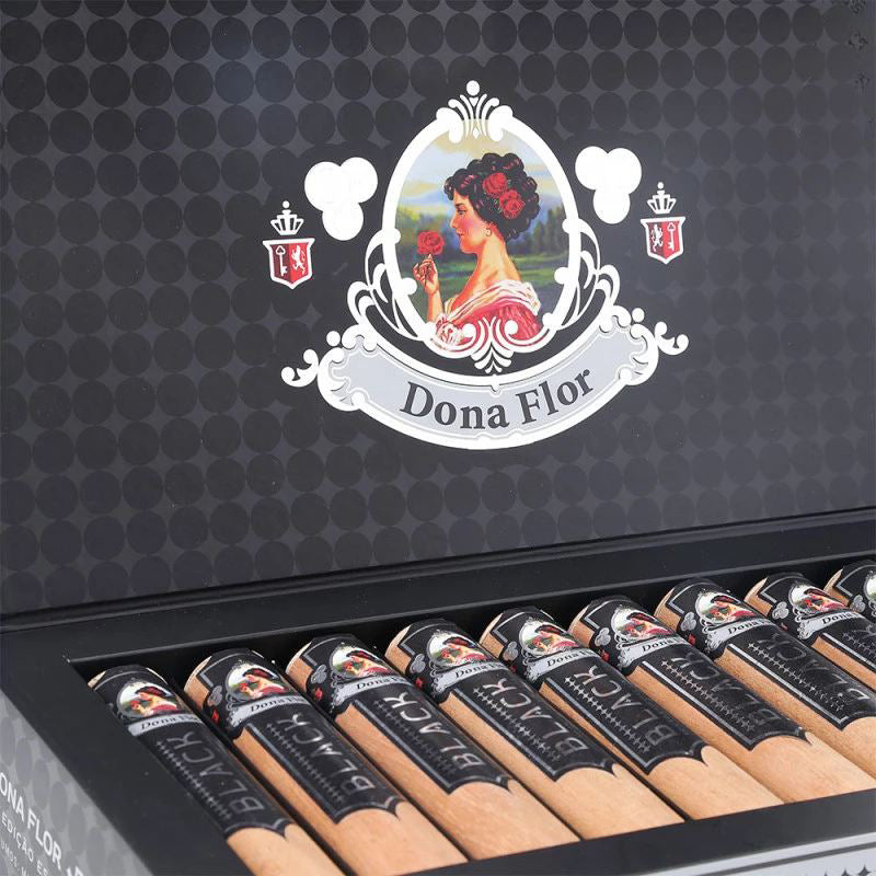 Charuto Black Edição Especial Limitada - Caixa com 20 - Mercado de Luxo - O Maior E-Commerce de Bens, Produtos e Serviços de Luxo do Brasil.