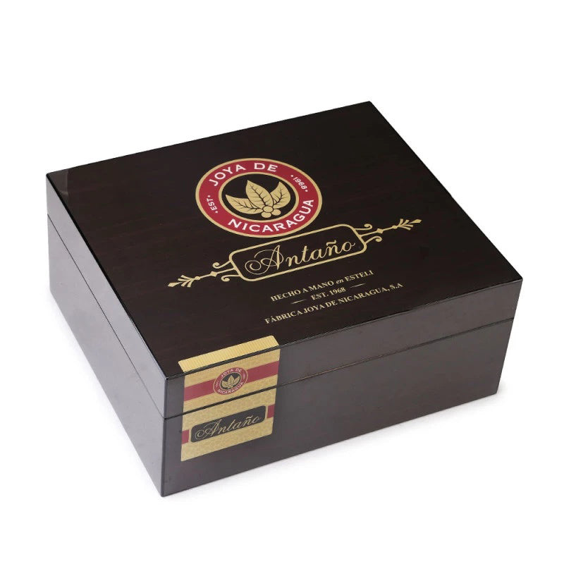 Charuto Seleccion Antano - Umidor com 50 - Mercado de Luxo - O Maior E-Commerce de Bens, Produtos e Serviços de Luxo do Brasil.