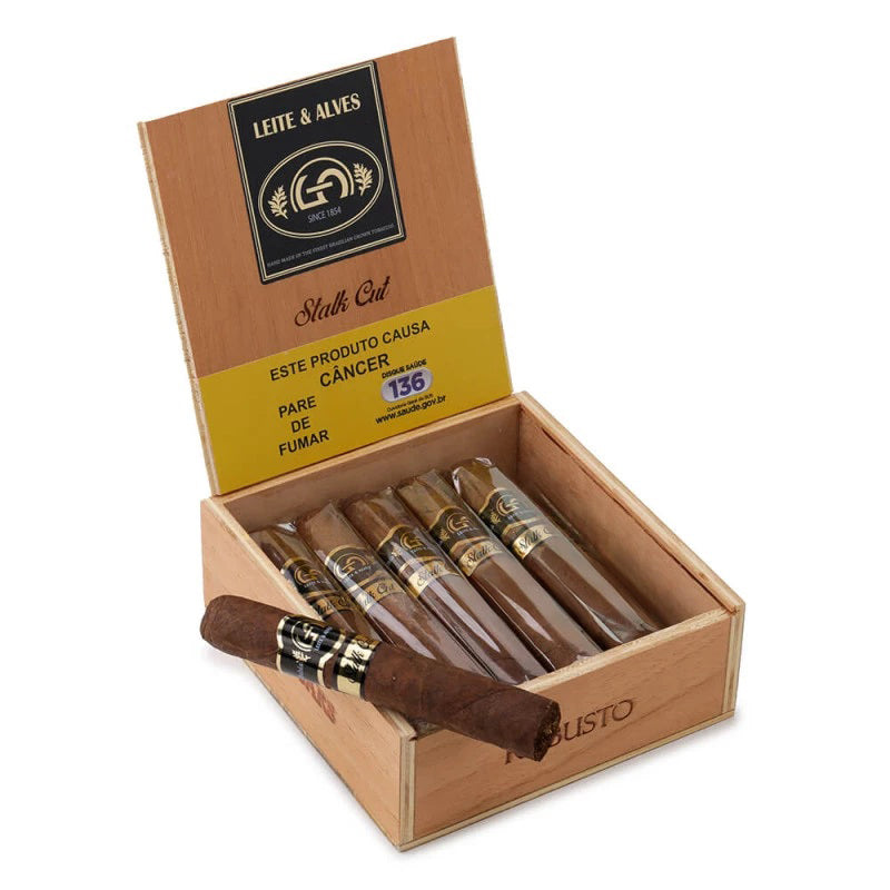 Charuto Robusto Stalk Cut - Caixa com 12 - Mercado de Luxo - O Maior E-Commerce de Bens, Produtos e Serviços de Luxo do Brasil.
