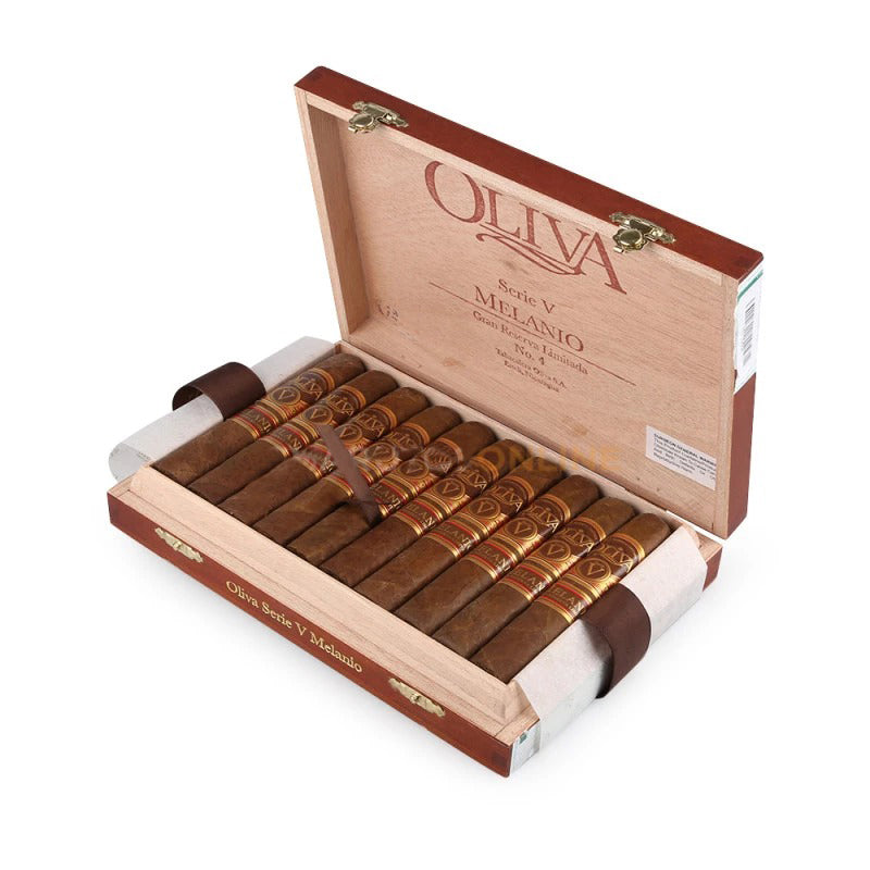 Charuto Serie V Melanio No. 4 - Caixa com 10 - Mercado de Luxo - O Maior E-Commerce de Bens, Produtos e Serviços de Luxo do Brasil.