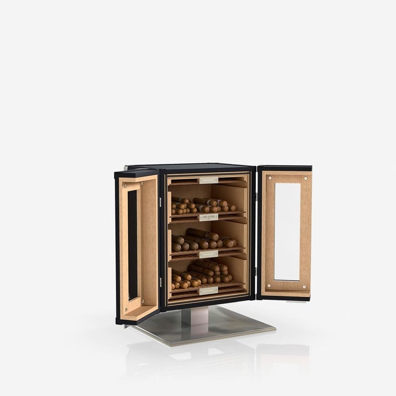 Umidor Leather Mini Trunk Preto - Mercado de Luxo - O Maior E-Commerce de Bens, Produtos e Serviços de Luxo do Brasil.