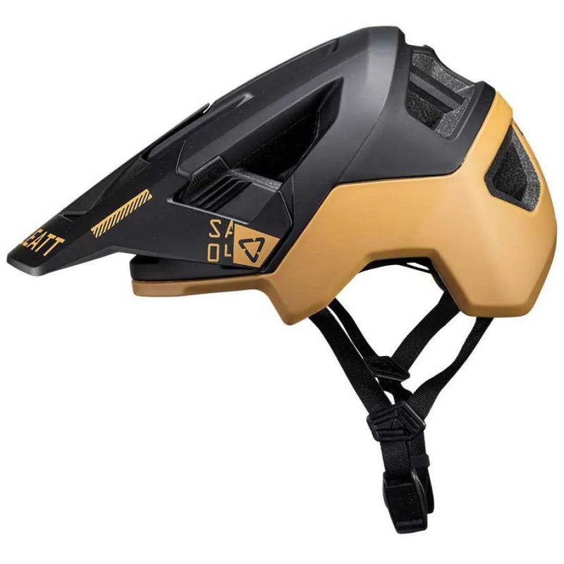Capacete de MTB MTB AllMtn 4.0 - Mercado de Luxo - O Maior E-Commerce de Bens, Produtos e Serviços de Luxo do Brasil.