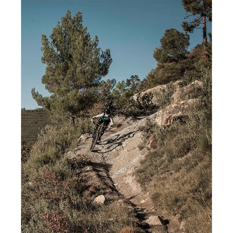 Capacete de MTB Tectal Race SPIN - Mercado de Luxo - O Maior E-Commerce de Bens, Produtos e Serviços de Luxo do Brasil.