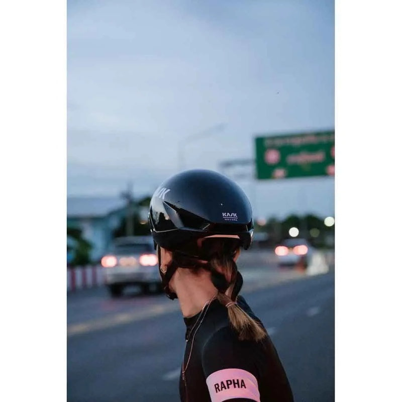 Capacete Nirvana - Mercado de Luxo - O Maior E-Commerce de Bens, Produtos e Serviços de Luxo do Brasil.