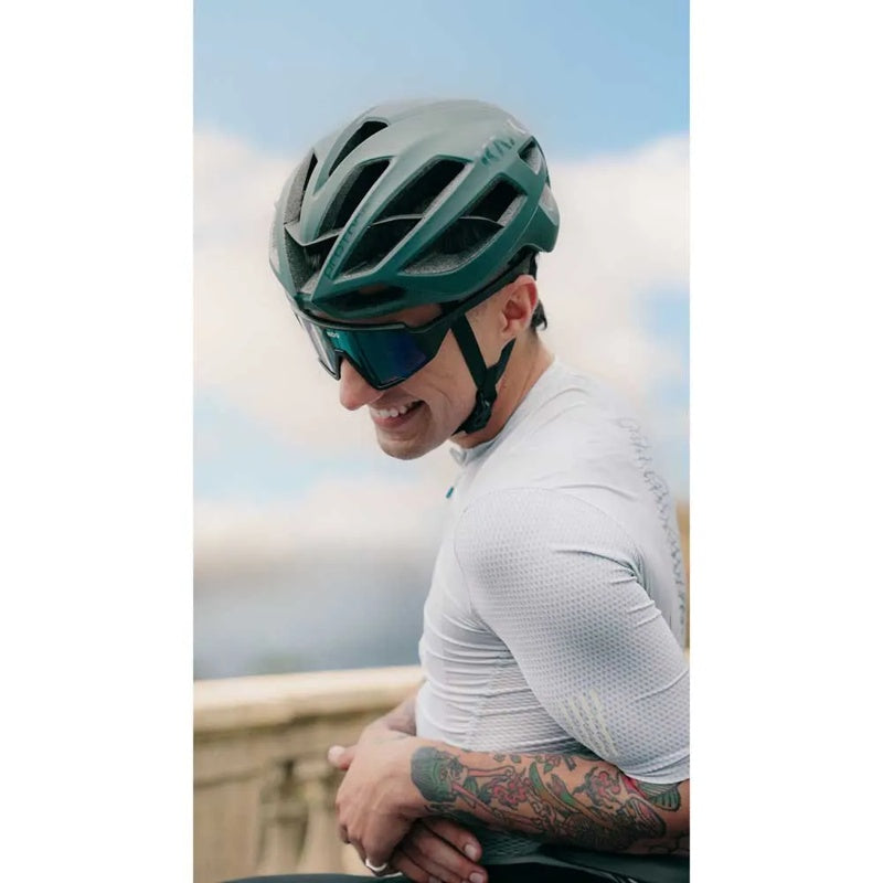 Capacete Protone Icon WG11 - Mercado de Luxo - O Maior E-Commerce de Bens, Produtos e Serviços de Luxo do Brasil.