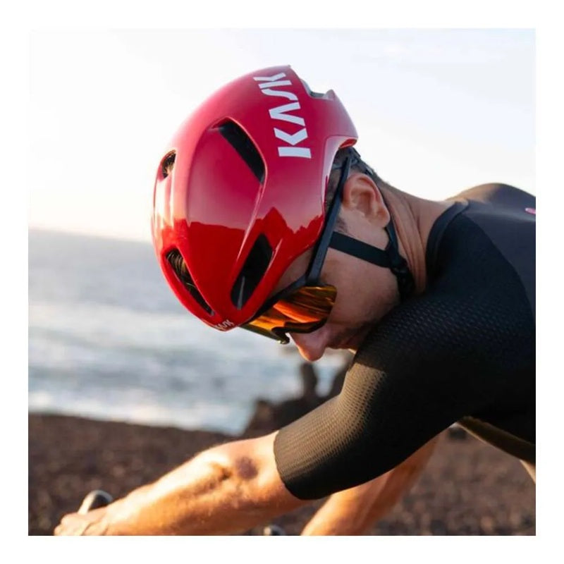 Capacete Utopia Y WG11 - Mercado de Luxo - O Maior E-Commerce de Bens, Produtos e Serviços de Luxo do Brasil.