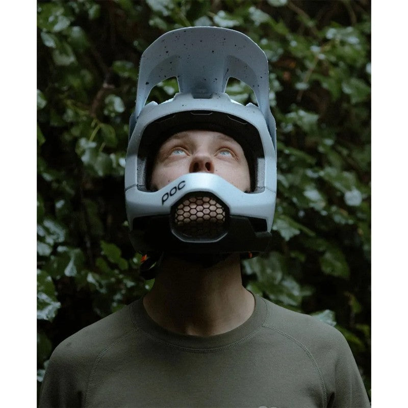 Capacete de downhill Otocon Race MIPS - Mercado de Luxo - O Maior E-Commerce de Bens, Produtos e Serviços de Luxo do Brasil.