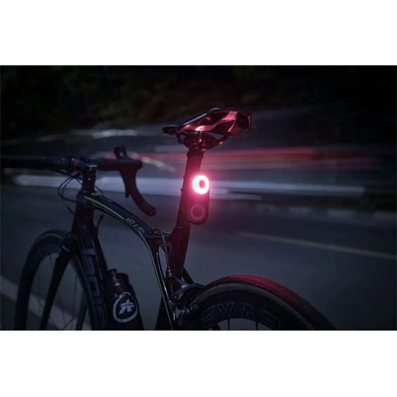 Luz traseira L508 Radar - Mercado de Luxo - O Maior E-Commerce de Bens, Produtos e Serviços de Luxo do Brasil.