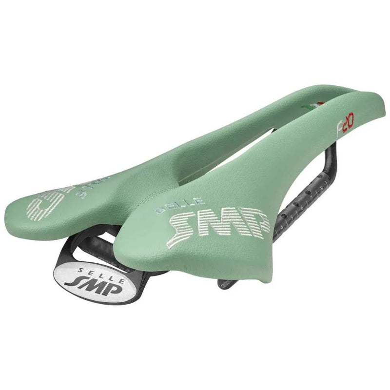 Selim F20 Carbon - Mercado de Luxo - O Maior E-Commerce de Bens, Produtos e Serviços de Luxo do Brasil.