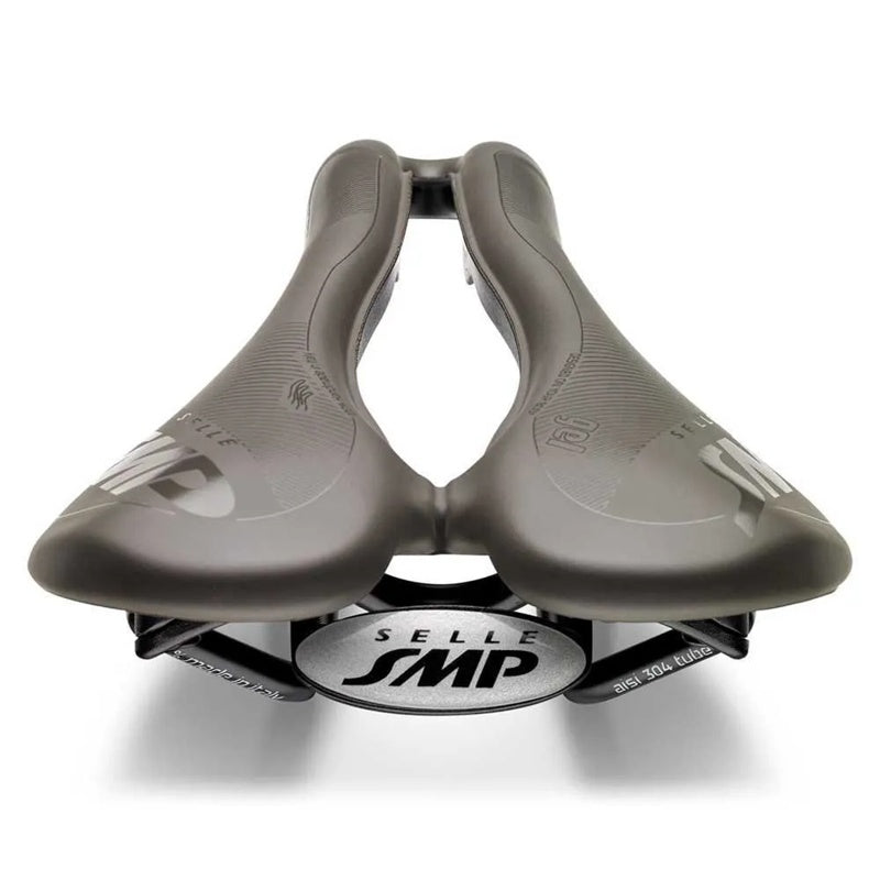 Selim VT 20 C Gel Gravel Carbon Rail - Mercado de Luxo - O Maior E-Commerce de Bens, Produtos e Serviços de Luxo do Brasil.