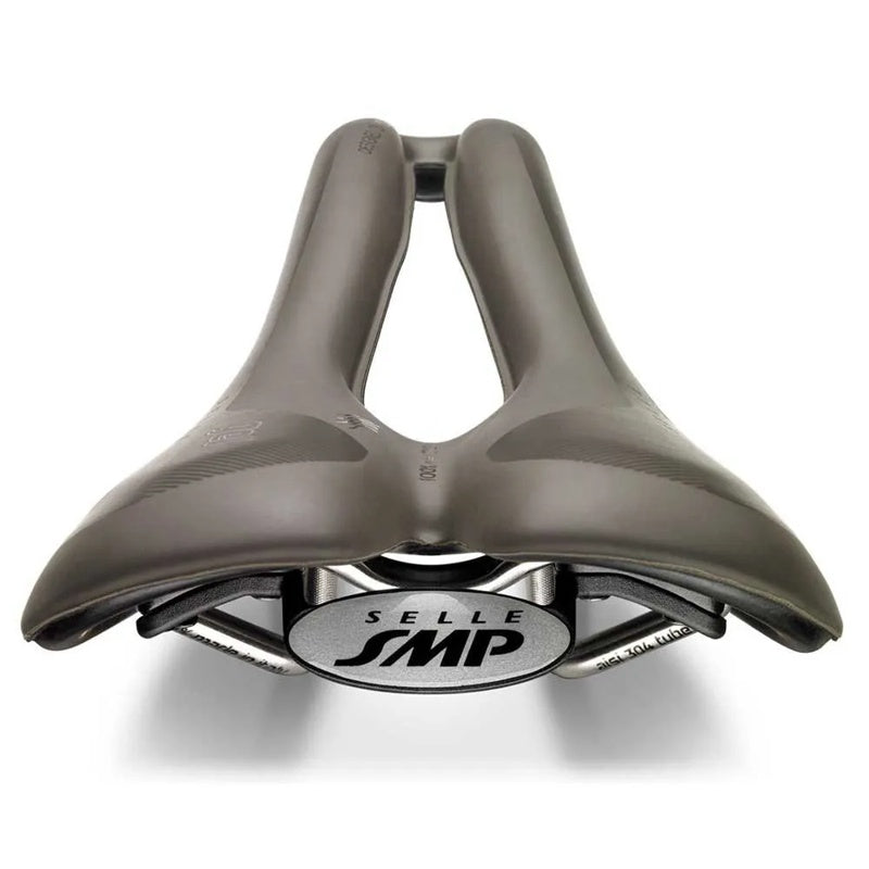 Selim Well Gel Gravel Carbon Rail - Mercado de Luxo - O Maior E-Commerce de Bens, Produtos e Serviços de Luxo do Brasil.