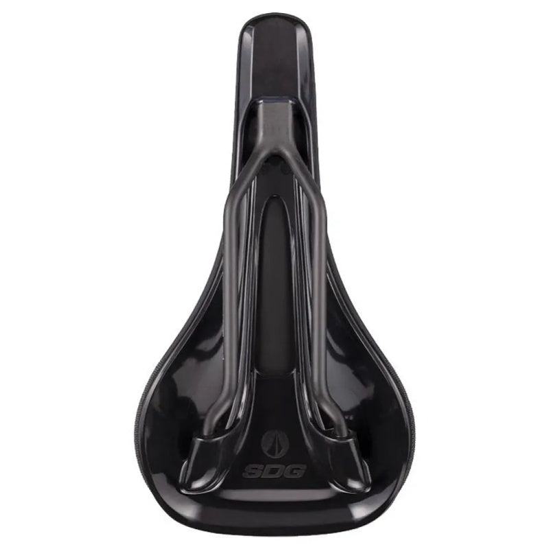 Selim Bel Air 3.0 Carbon - Mercado de Luxo - O Maior E-Commerce de Bens, Produtos e Serviços de Luxo do Brasil.