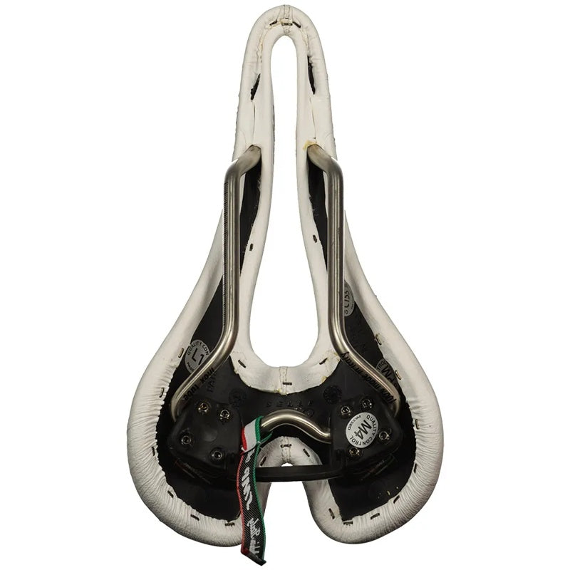 Selim Lite Junior - Mercado de Luxo - O Maior E-Commerce de Bens, Produtos e Serviços de Luxo do Brasil.